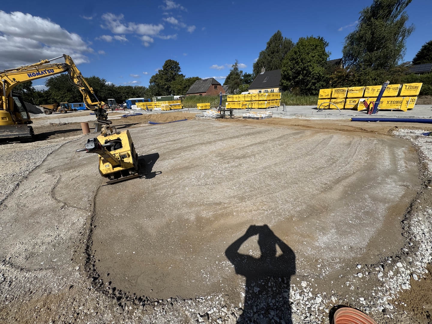 Klargøring til belægning hvor der graves ud